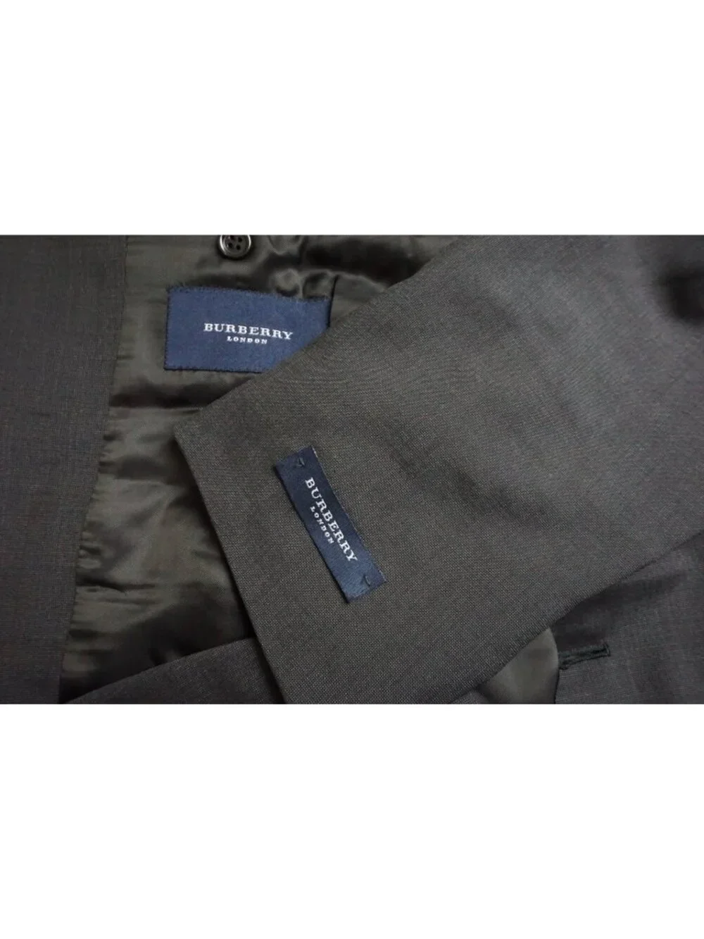 Burberry London Gray Pindot Wool 2 Pc Suit Jacket Pants Sz 40R BRAND NEW
